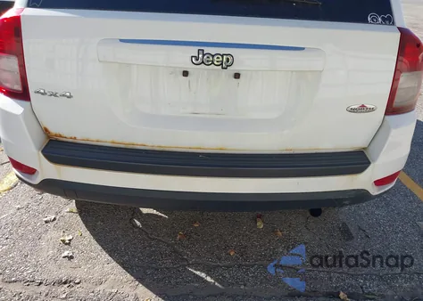 2015 Jeep Compass Sport/North from USA, damaged, VIN 1C4NJDAB6FD101104